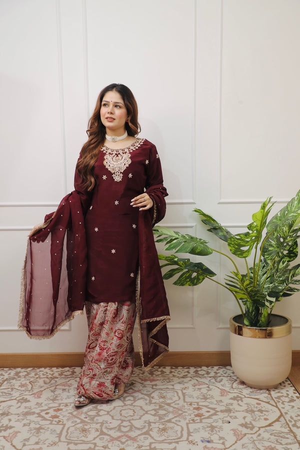 Khwaab Farshi Suit - Pure Crepe