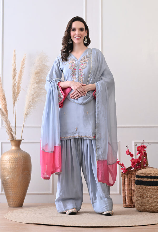 Ruh-E-Nazrana Farshi Suit -Pure Crepe