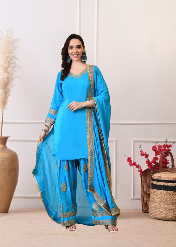 Gulmarg Farshi Suit - Pure Crepe