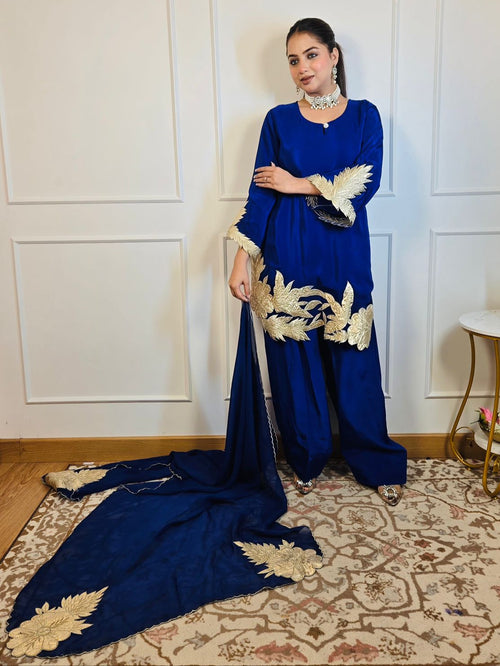 Nazakat Farshi Suit - Pure Crepe